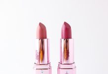 In Ecuador, organic makeup is performed